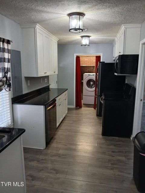 Photo #22: 1318 Willow Street