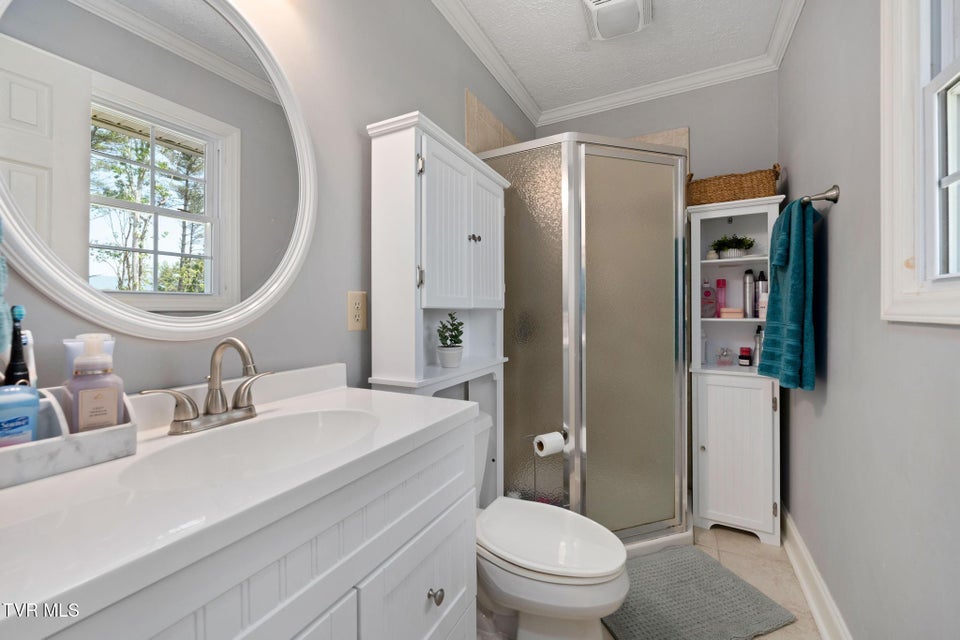 Photo #39: 699 Hemlock Street