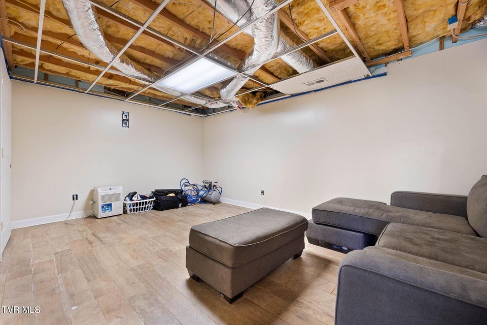 Photo #43: 699 Hemlock Street