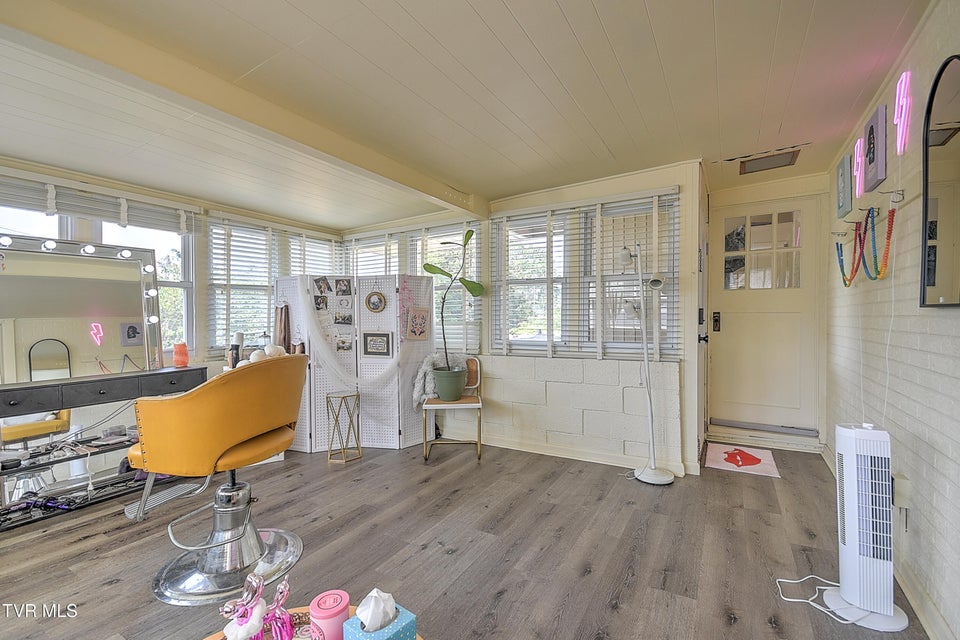 Photo #18: 718 Arlington Avenue