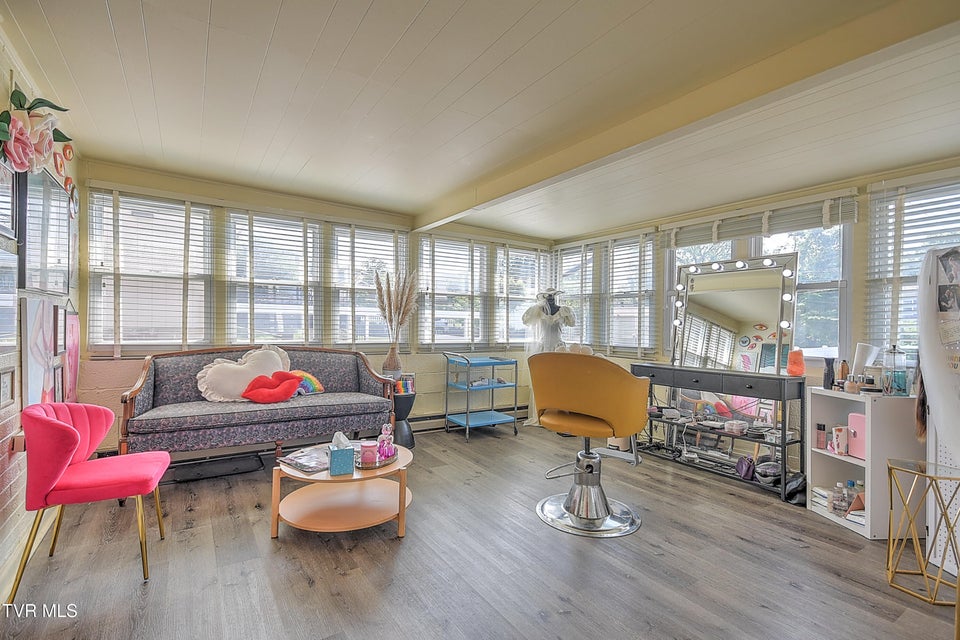 Photo #19: 718 Arlington Avenue