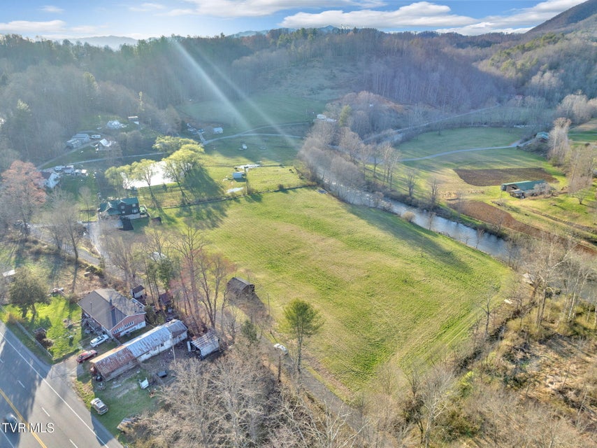 Photo #5: 136 Beecher Holtsclaw Road
