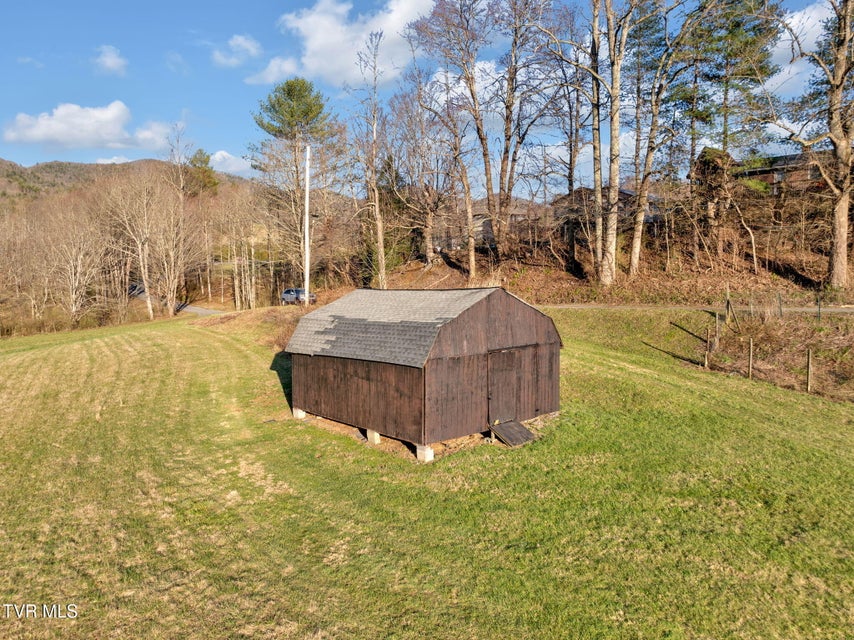 Photo #37: 136 Beecher Holtsclaw Road