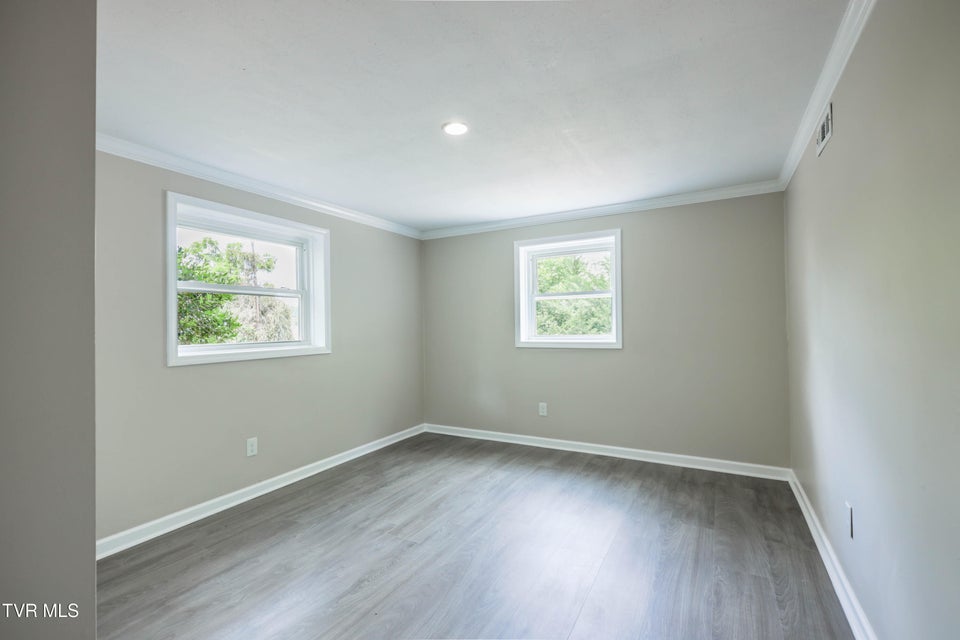 Photo #17: 1403 Brentwood Drive