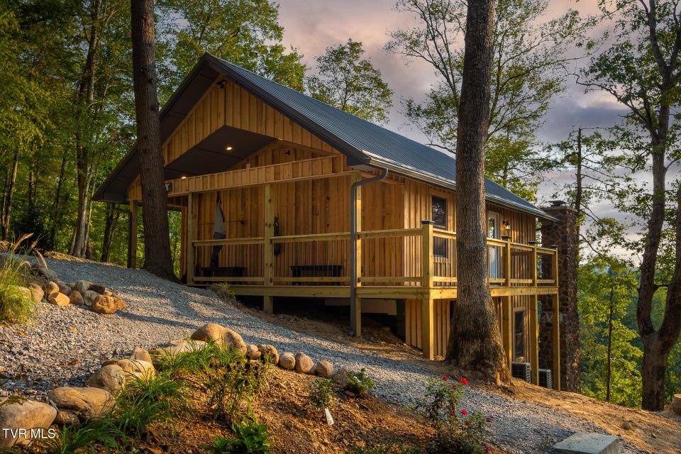 Photo #8: 383 Tva Road