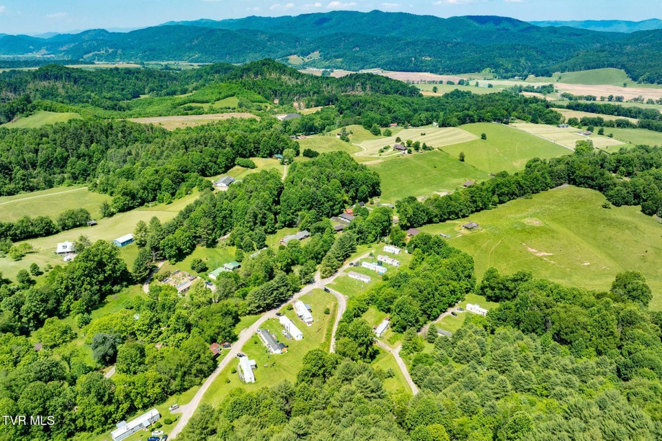 Photo #6: 2155 Lumpkin Branch Road