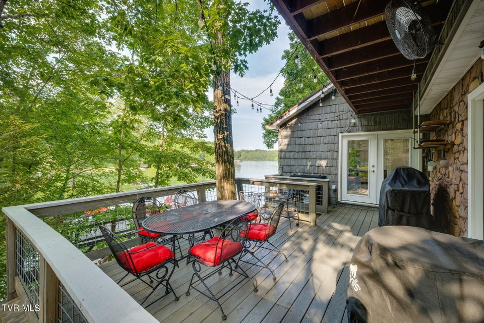 Photo #28: 142 Lake Haven Drive