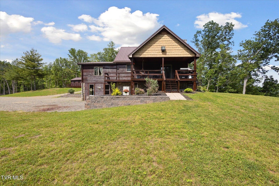 Photo #3: 620 Swift Hollow Lane