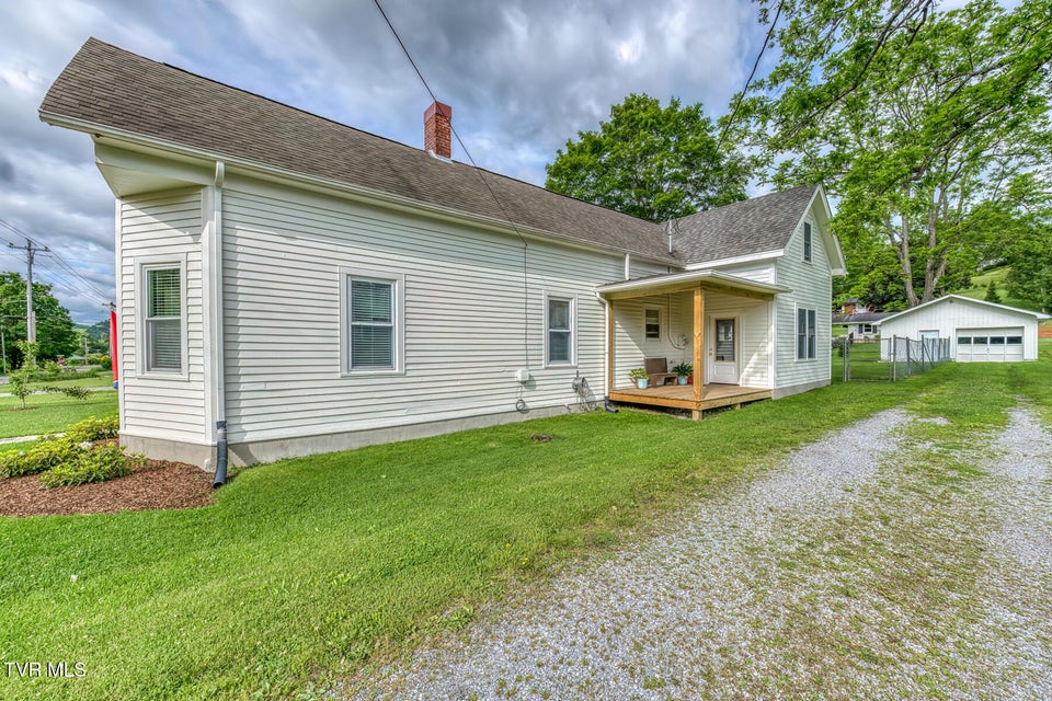 Photo #4: 713 Church Street
