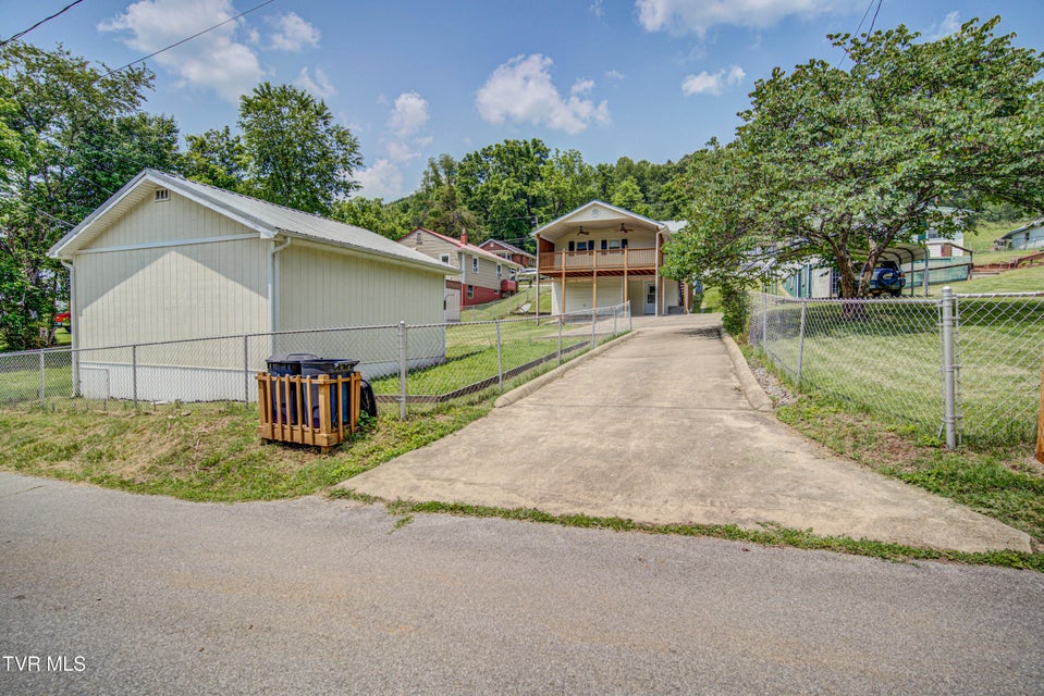 Photo #8: 421 Highland Street