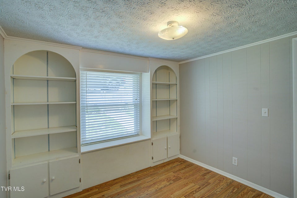Photo #14: 421 Highland Street