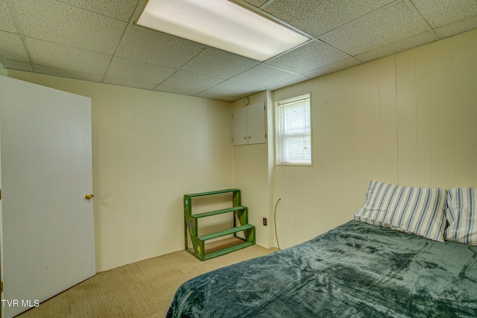 Photo #32: 421 Highland Street