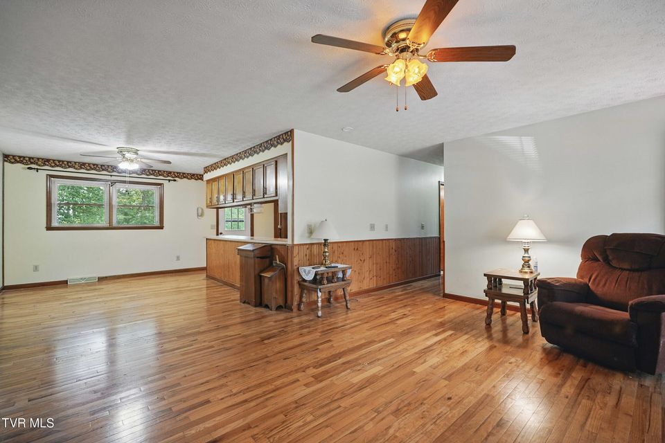 Photo #9: 301 Highland Road