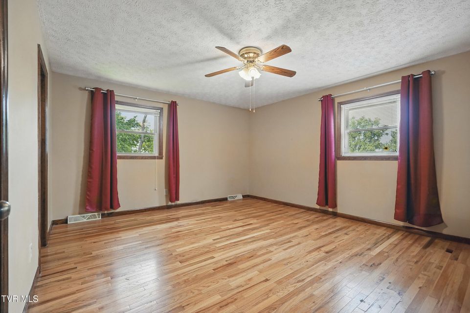 Photo #13: 301 Highland Road
