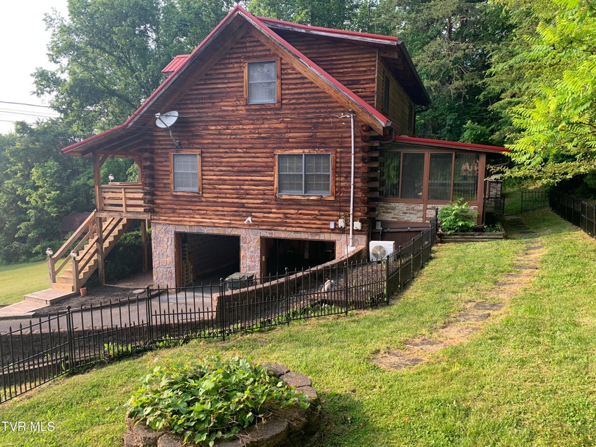 Photo #4: 209 Brystone Drive