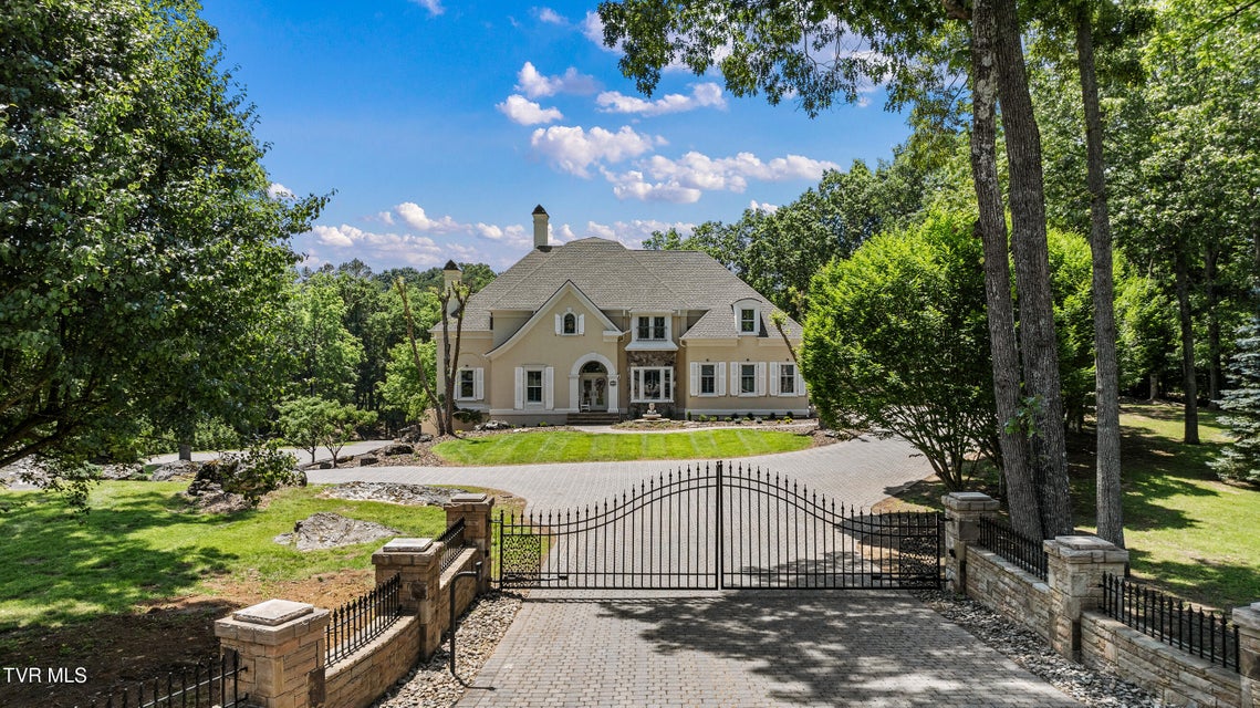 Photo #5: 408 Fairway Estates Drive