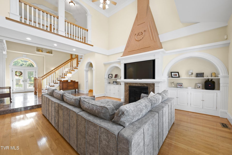 Photo #10: 408 Fairway Estates Drive