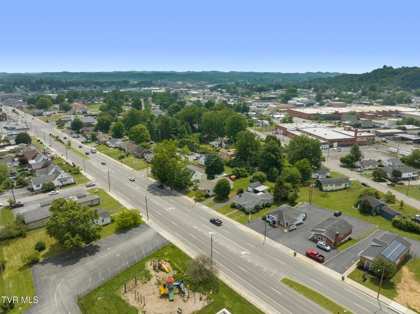 Photo #41: 2012 Euclid Avenue
