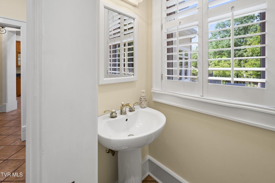 Photo #42: 408 Fairway Estates Drive