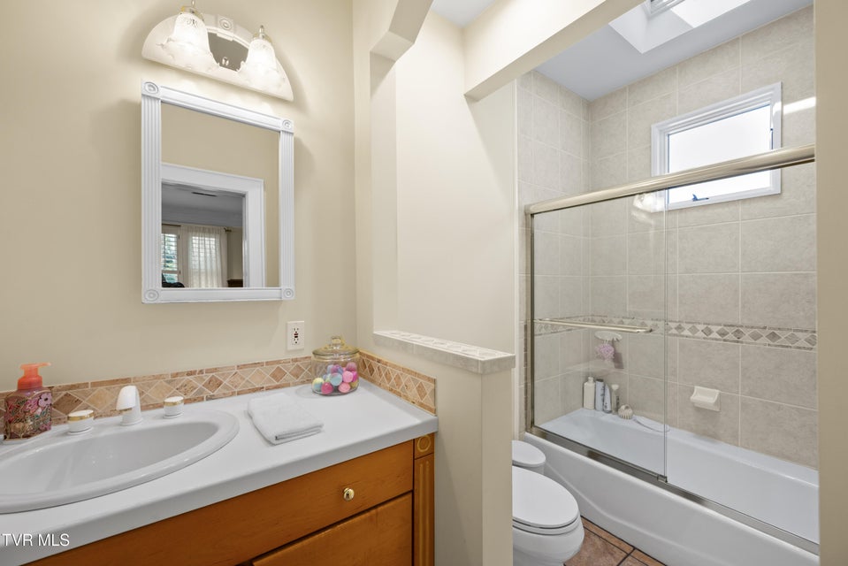 Photo #47: 408 Fairway Estates Drive
