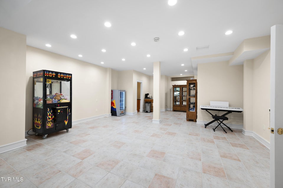 Photo #67: 408 Fairway Estates Drive