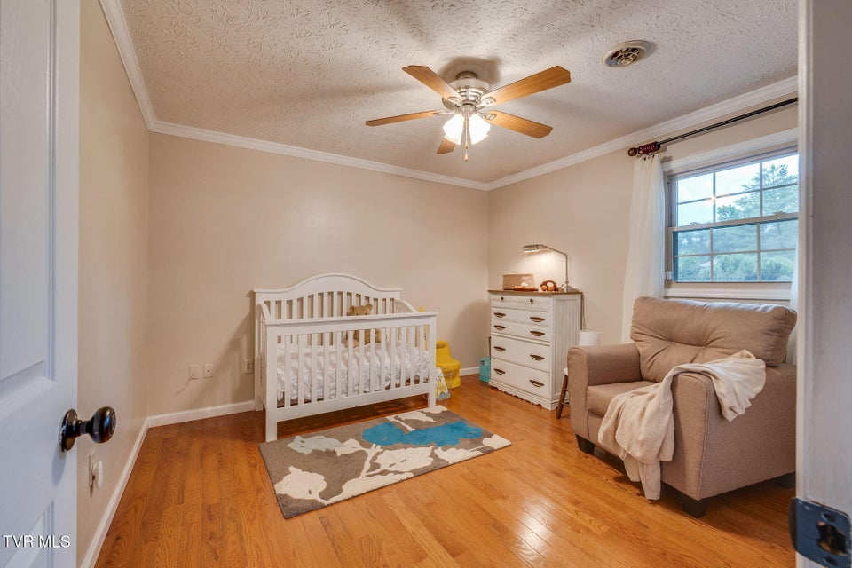Photo #38: 405 Countryshire Court