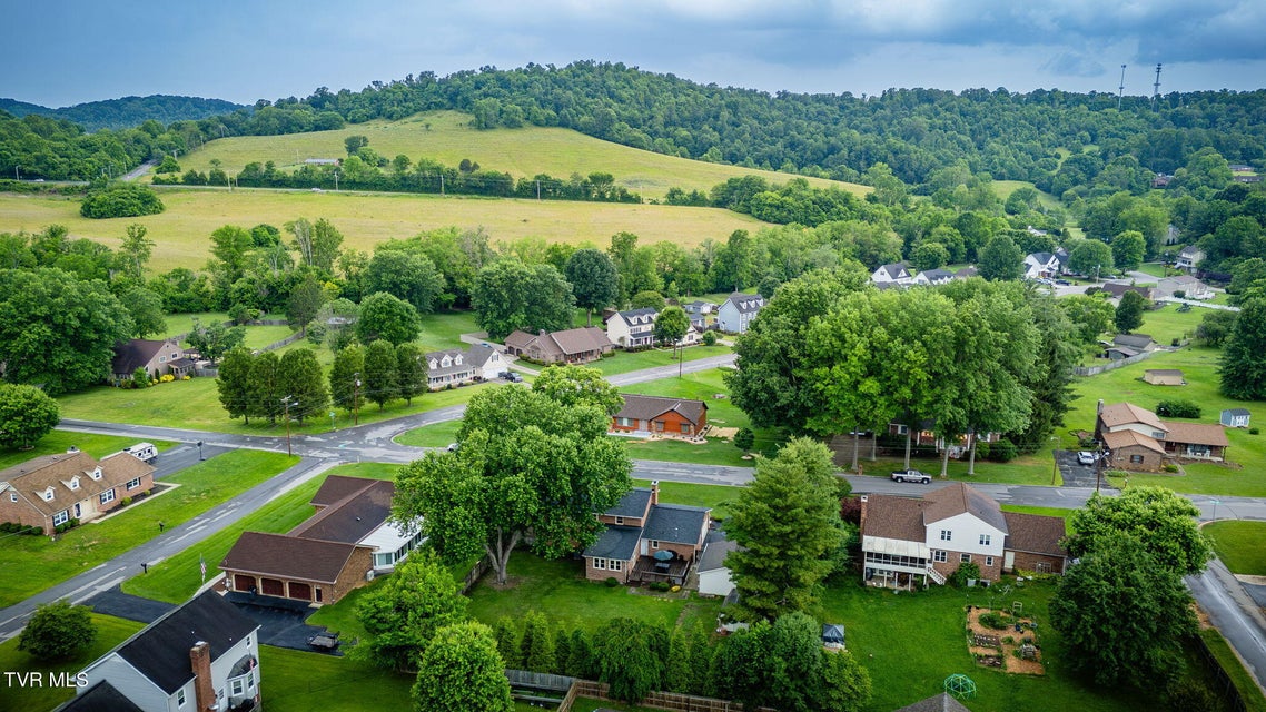 Photo #49: 405 Countryshire Court