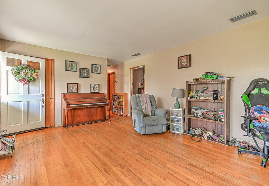 Photo #27: 509 9th Street