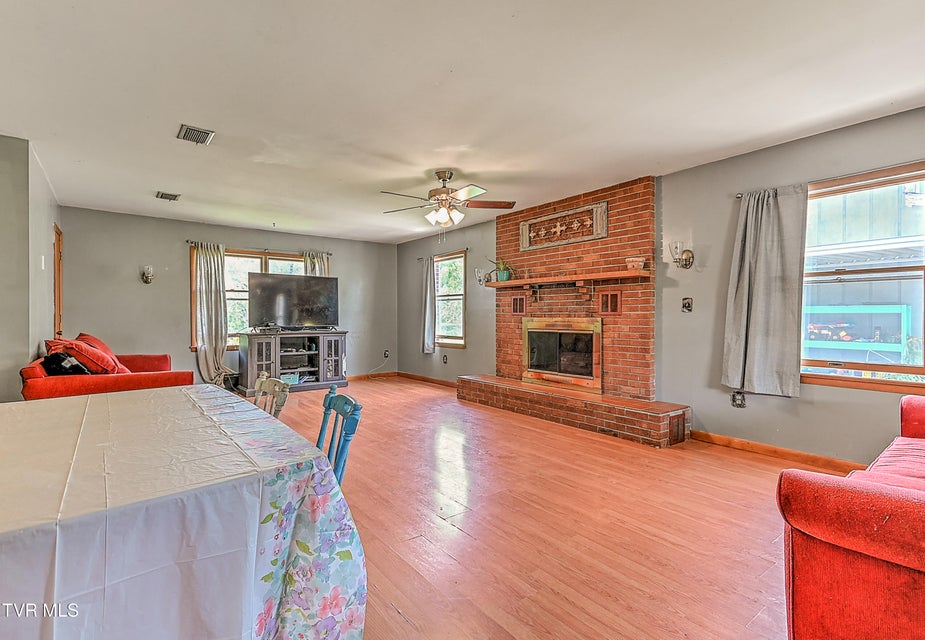 Photo #39: 509 9th Street