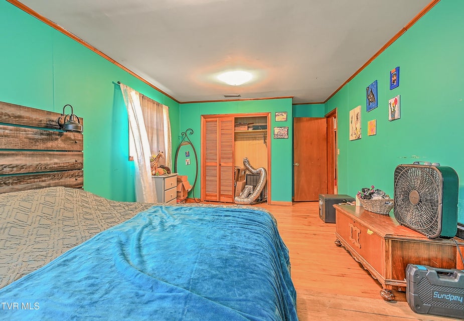 Photo #50: 509 9th Street