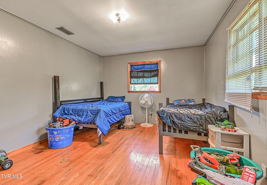 Photo #52: 509 9th Street