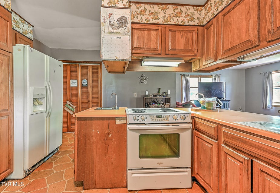 Photo #34: 509 9th Street