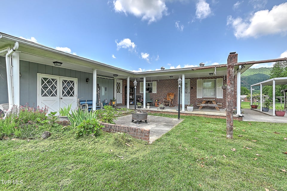 Photo #12: 509 9th Street