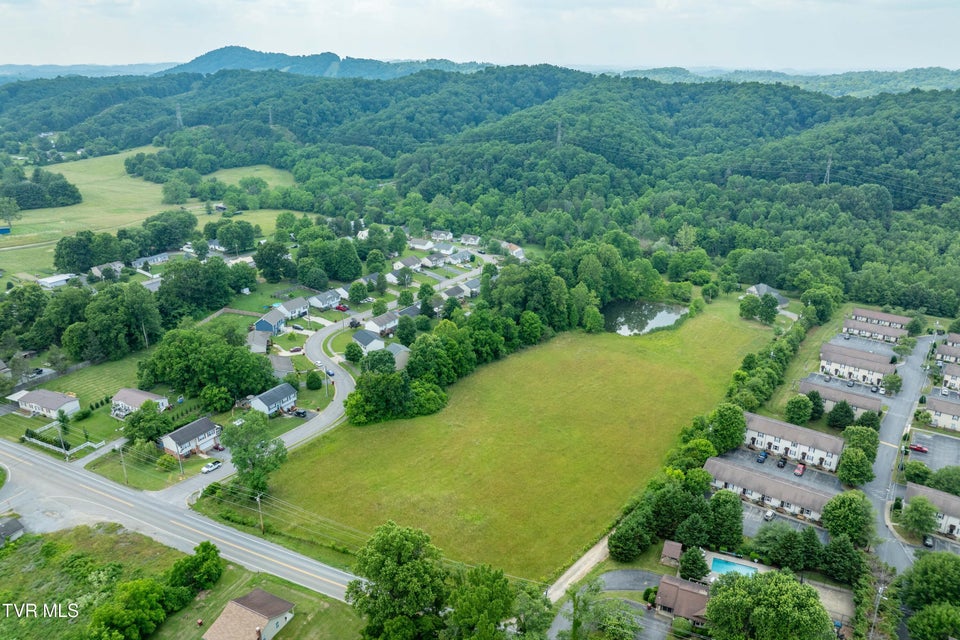 Photo #63: 2898 Watauga Road