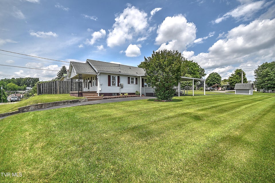 Photo #31: 1241 Carolina Avenue