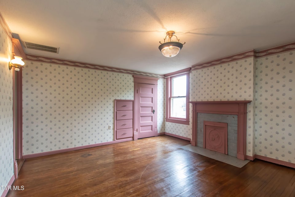 Photo #52: 322 Spruce Street Street
