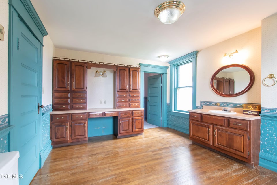 Photo #33: 322 Spruce Street Street