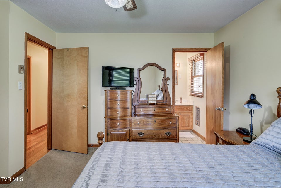 Photo #22: 296 Redstone Drive