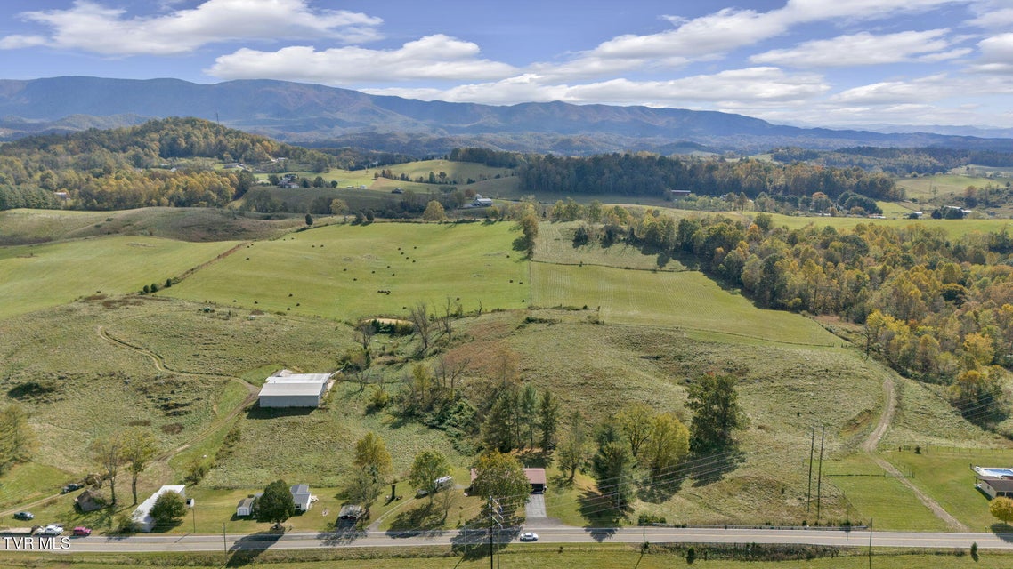 Photo #30: 1056 White Top Road