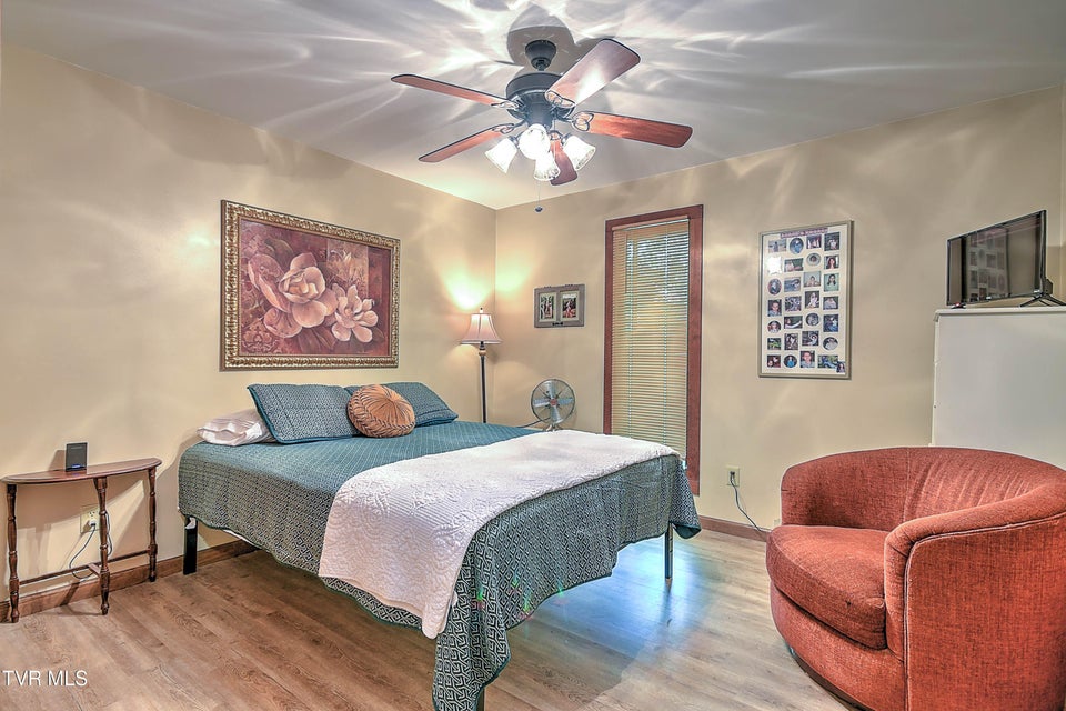 Photo #20: 204 Chinquapin Lane