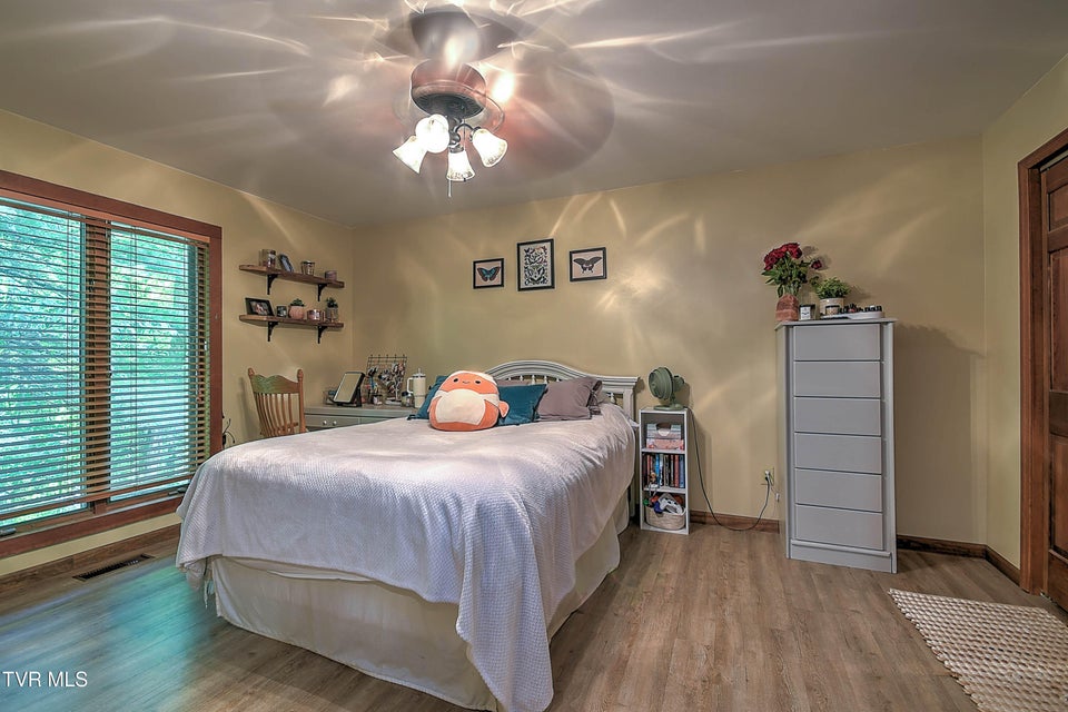 Photo #23: 204 Chinquapin Lane