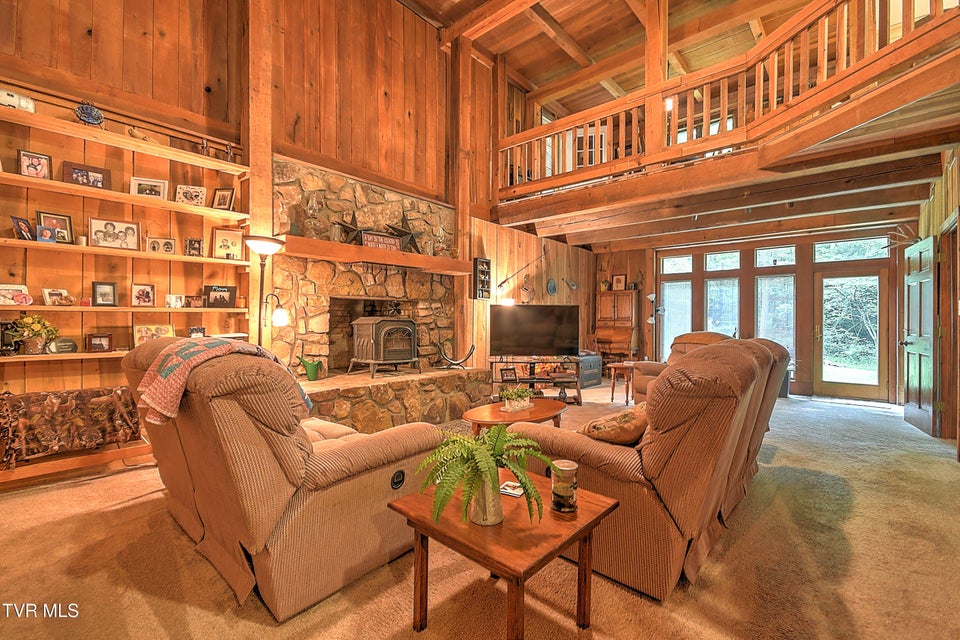 Photo #29: 204 Chinquapin Lane