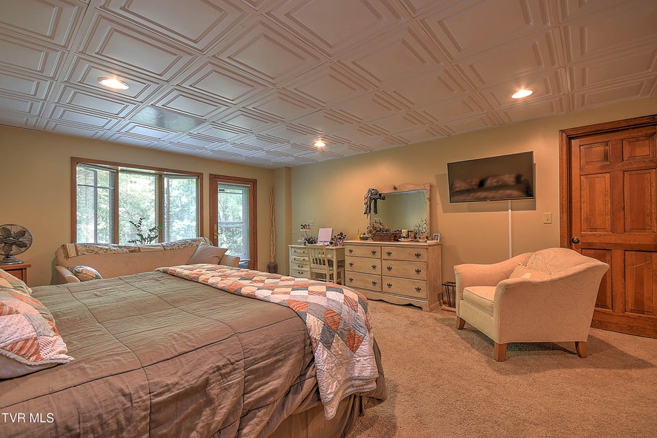 Photo #33: 204 Chinquapin Lane