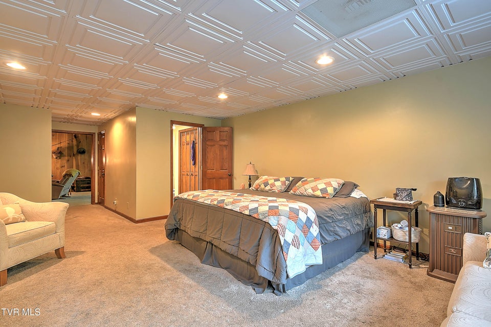 Photo #34: 204 Chinquapin Lane