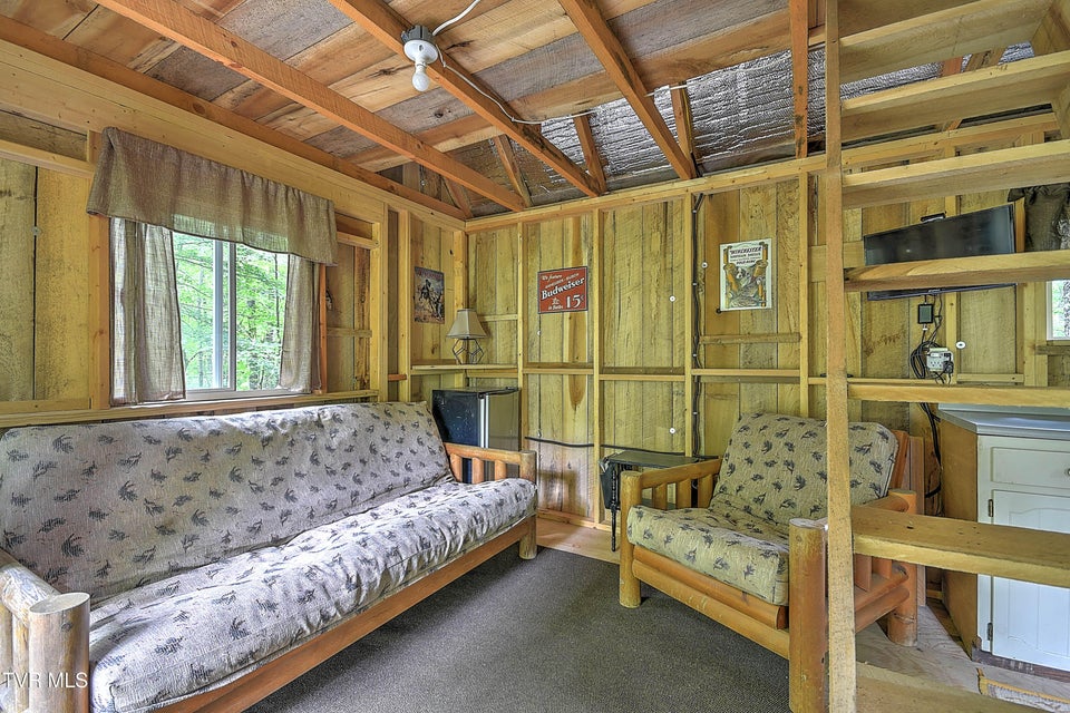 Photo #44: 204 Chinquapin Lane