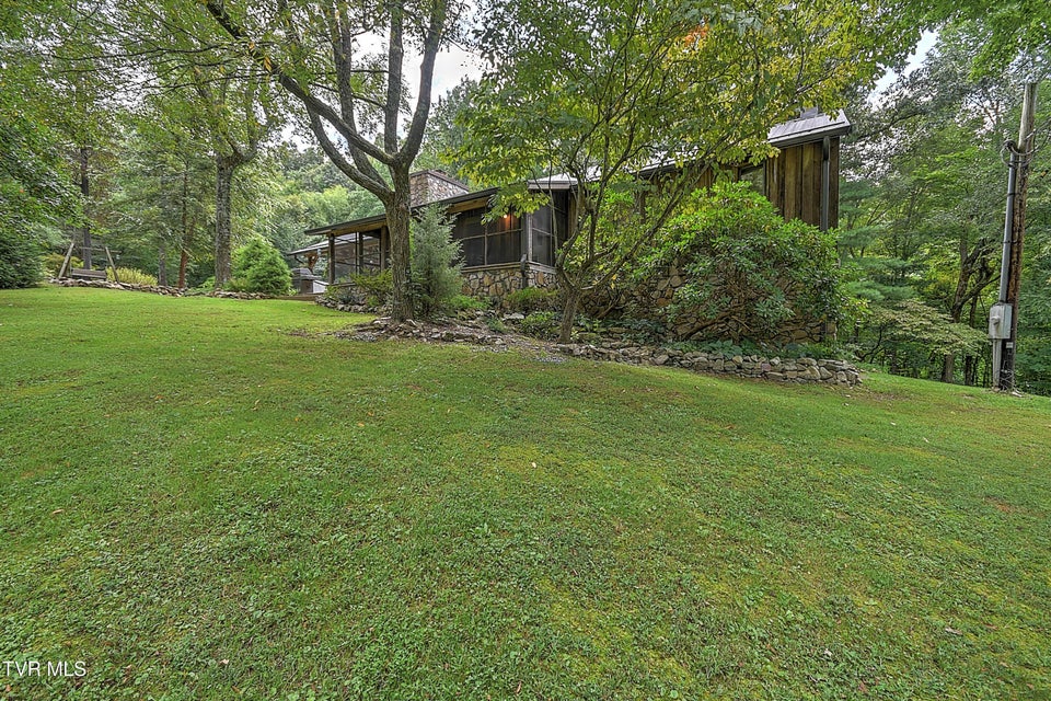 Photo #3: 204 Chinquapin Lane
