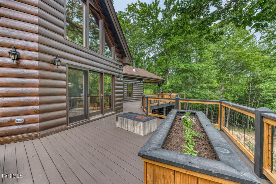 Photo #17: 191 Bear Ridge Drive