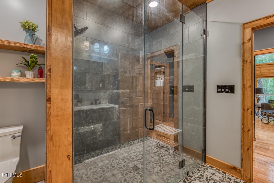 Photo #44: 191 Bear Ridge Drive