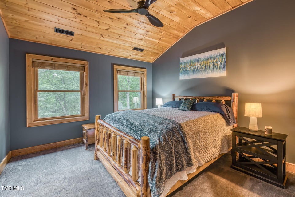 Photo #52: 191 Bear Ridge Drive