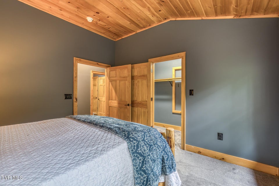 Photo #53: 191 Bear Ridge Drive